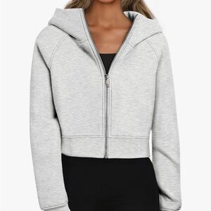 Gray cropped, fitted Zip-Up Hoodie Trendy  Queen